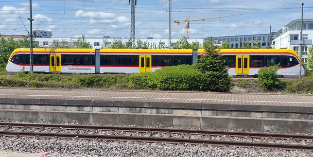 In den Schulferien entfällt der 15-Minuten-Takt.